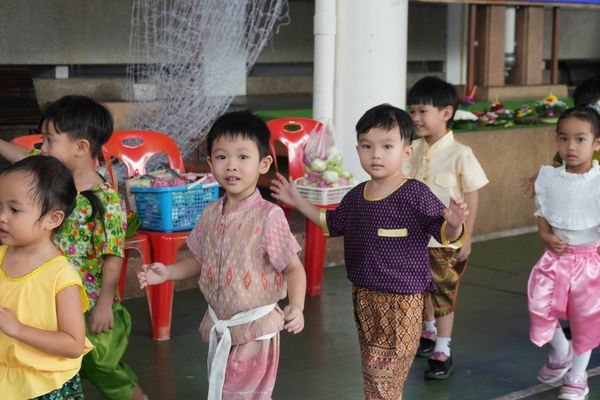 โรงเรียนปรีชานุศาสน์